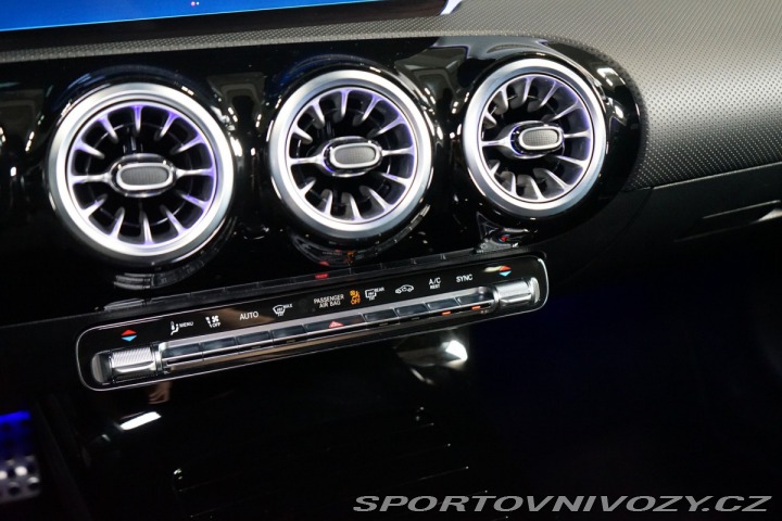 Mercedes-Benz A 200d*AMG*360*LED*LIMO*CZ* 2024