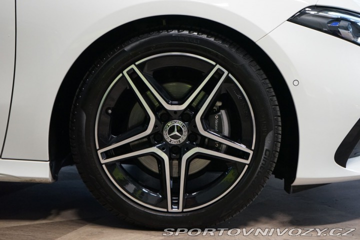 Mercedes-Benz A 200d*AMG*360*LED*LIMO*CZ* 2024