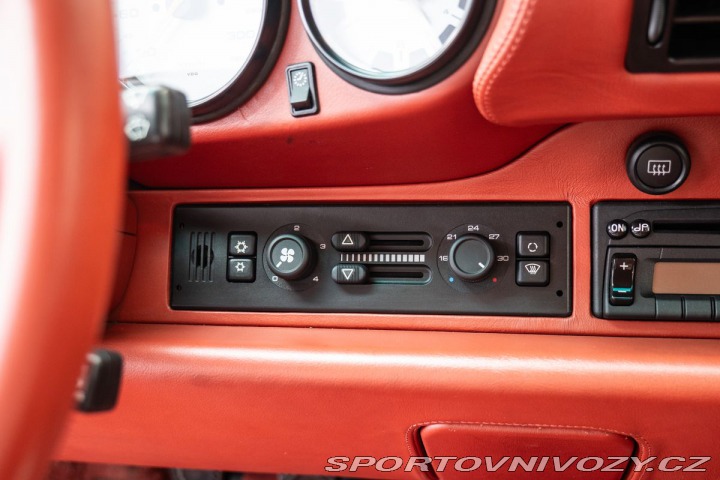 Porsche 911 Turbo Manuál 1800