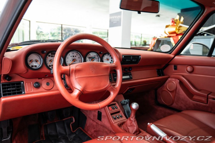 Porsche 911 Turbo Manuál 1800