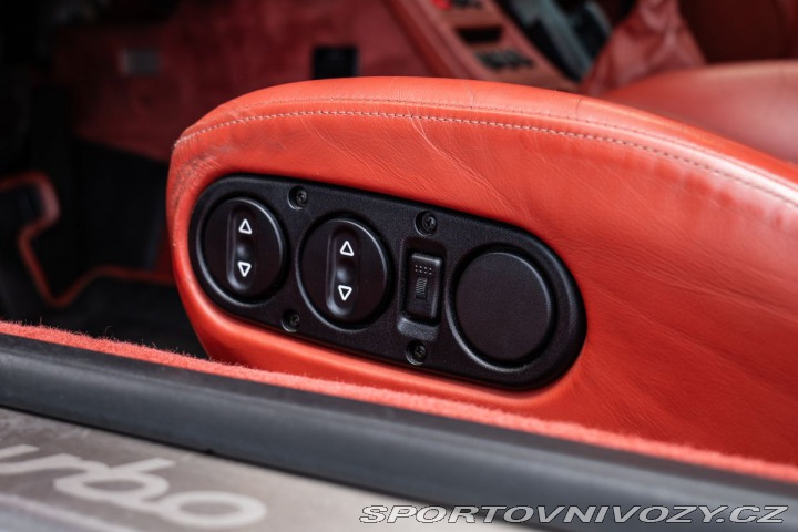 Porsche 911 Turbo Manuál 1800