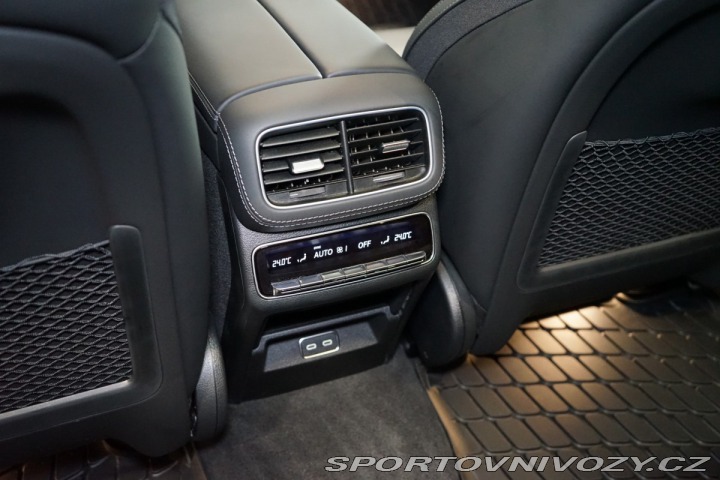 Mercedes-Benz Ostatní modely GLE 450d*4M*MANUFAKTUR*MASÁŽ* 2024