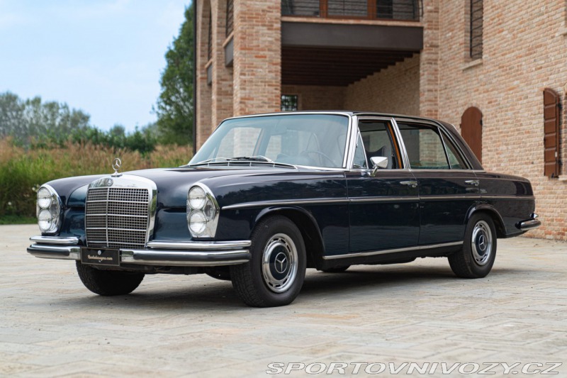 Mercedes-Benz S 300 SEL 3.5