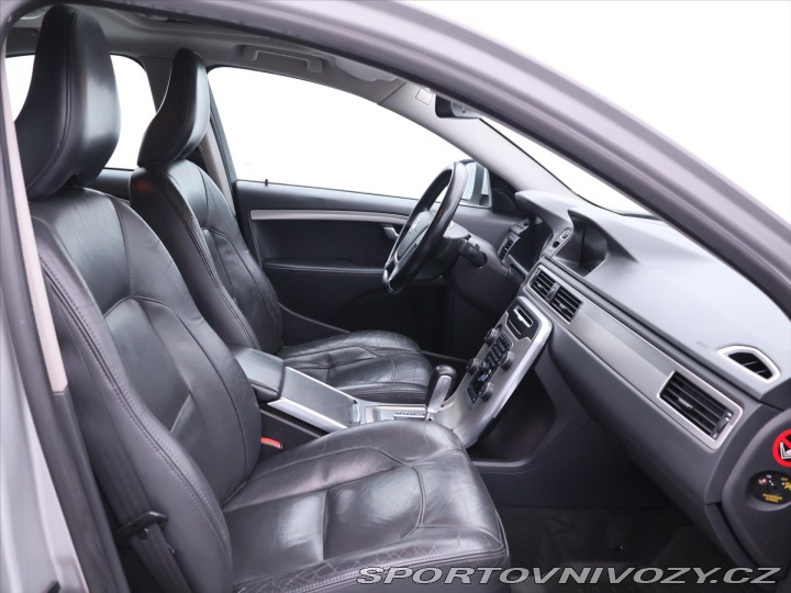 Volvo S80 2,4 D5 158kW Aut. Xenon K 2012