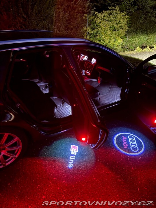 Audi A4 Avant 2,0 SLine Tdi nov 1800