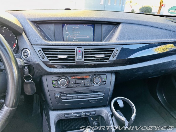 BMW X1 2,0 Drive 2011