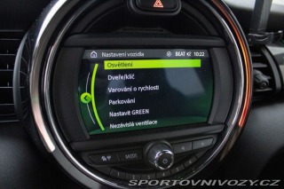 Mini Cooper S Červená kráska 2020