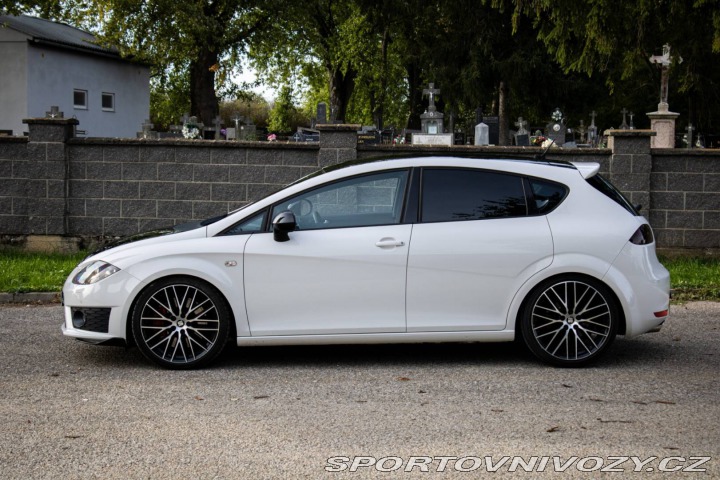 Seat Leon Cupra R310 2.0 TSI, M6, 2010