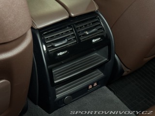 BMW 5 540ix*HUD*360*H&K*Tažné 2021
