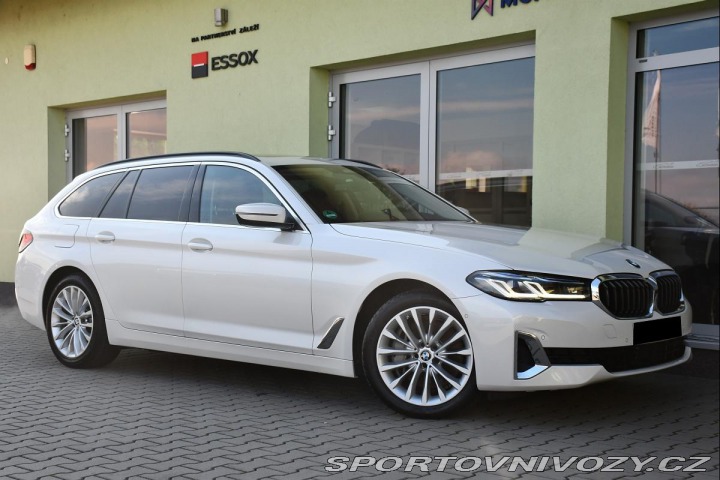 BMW 5 530d xD LUXURY HUD PANO T 2021