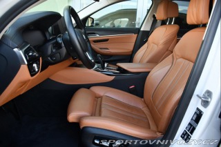 BMW 5 530d xD LUXURY HUD PANO T 2021