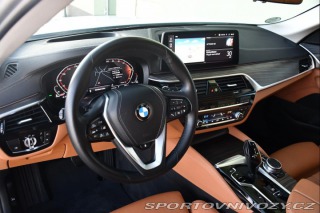 BMW 5 530d xD LUXURY HUD PANO T 2021