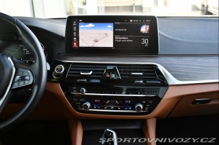 BMW 5 530d xD LUXURY HUD PANO T 2021