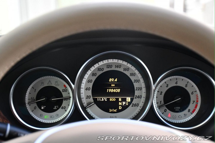 Mercedes-Benz CLS 350 KAMERA H/K 2011