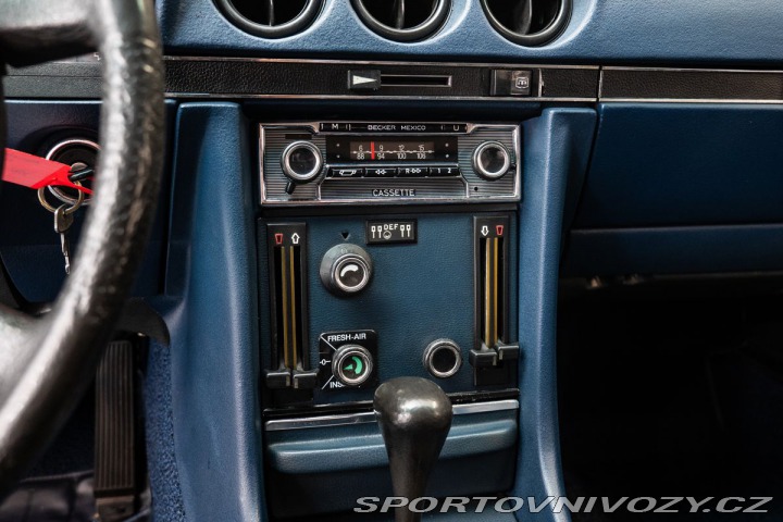 Mercedes-Benz SL 1975
