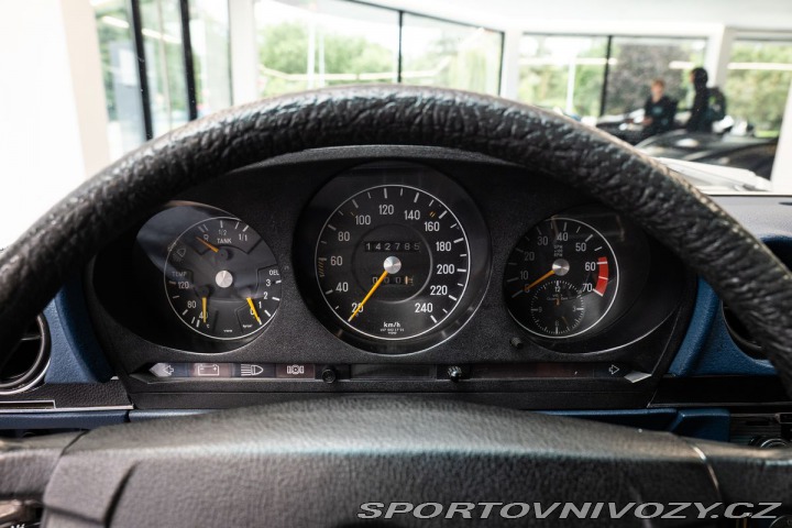 Mercedes-Benz SL 1975