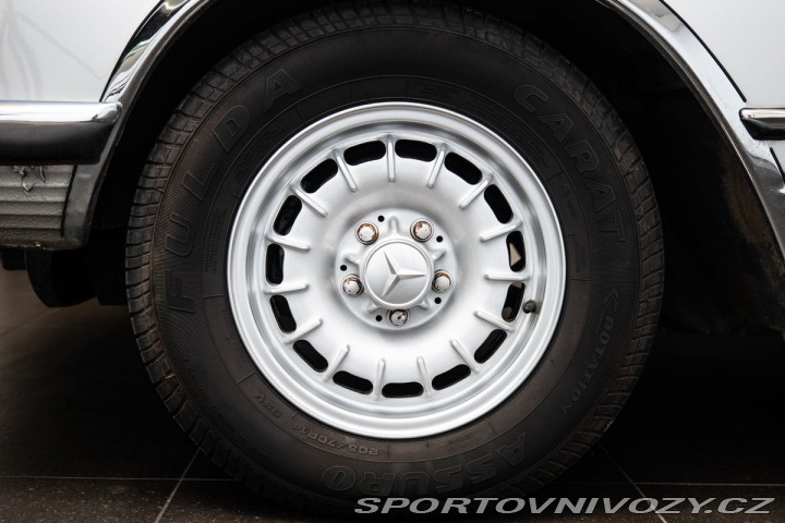 Mercedes-Benz SL 1975