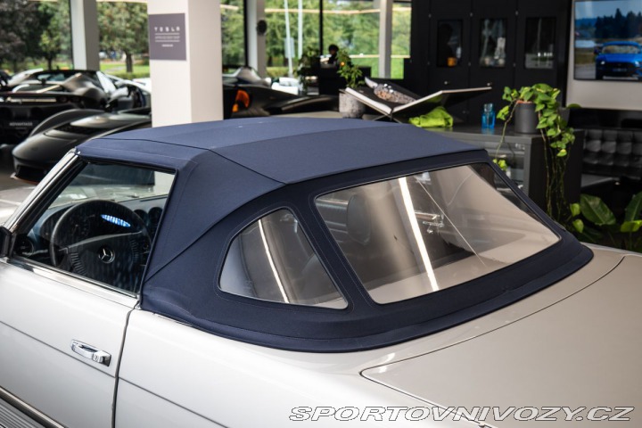 Mercedes-Benz SL  1800