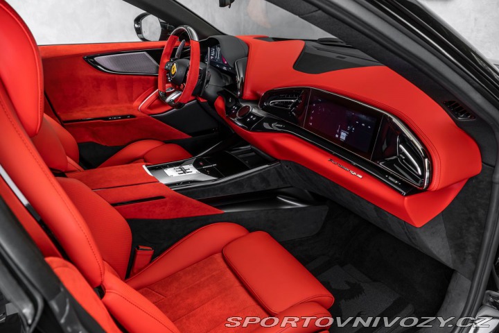 Ferrari Purosangue 2025