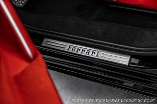 Ferrari Purosangue  2025