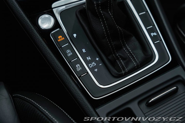 Volkswagen Golf VII Variant R BMT 4Motion 2015