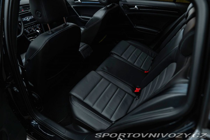 Volkswagen Golf VII Variant R BMT 4Motion 2015