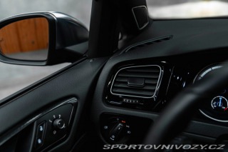 Volkswagen Golf VII Variant R BMT 4Motion 2015