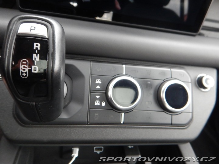 Ostatní značky Ostatní modely Land Rover Defender 110 X P400, ČR, 1. MAJITE 2021
