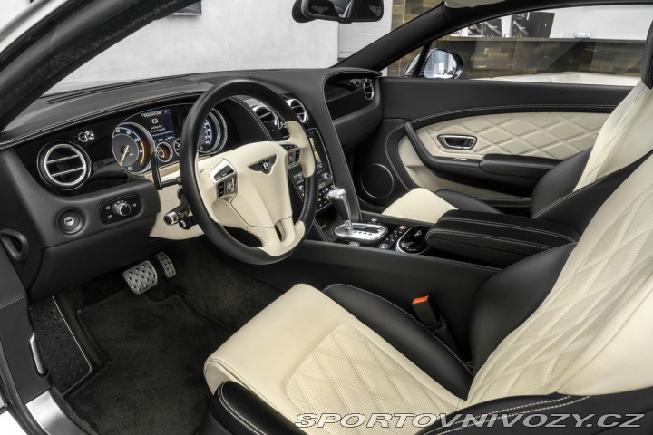 Bentley Continental GT W12 Speed 1800