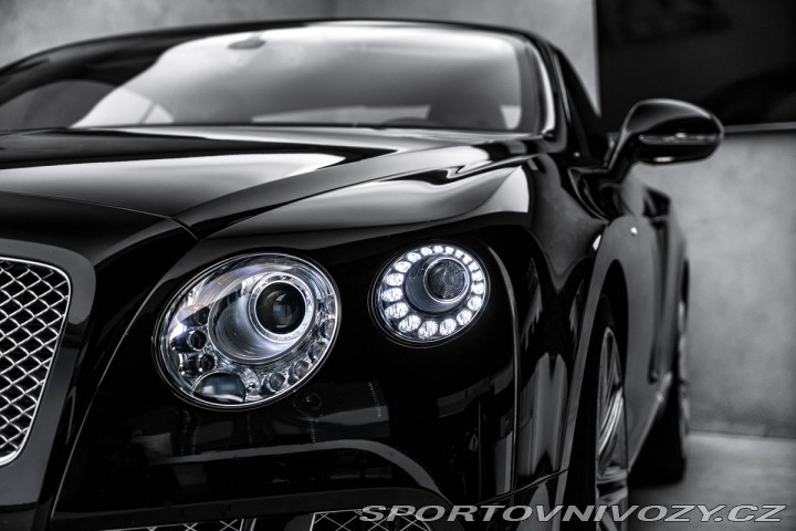 Bentley Continental GT W12 Speed 1800