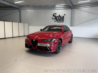 Alfa Romeo Giulia 2.0 Turbo 280k AT8 AWD  I 2025