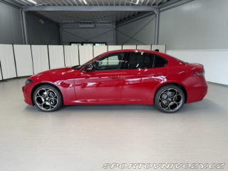 Alfa Romeo Giulia 2.0 Turbo 280k AT8 AWD  I 2025