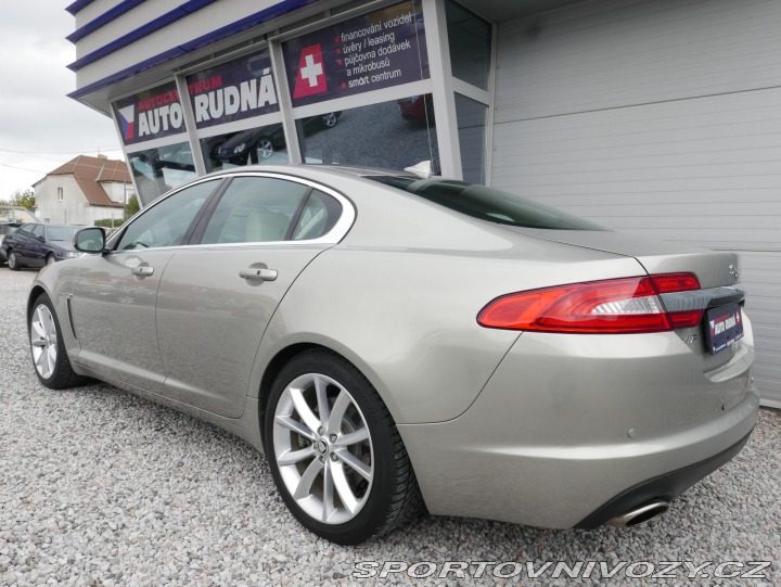 Jaguar XF 3,0 V6 AWD Automat REZERV 2013