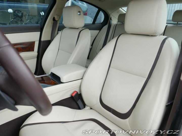 Jaguar XF 3,0 V6 S/C AWD Automat 2013