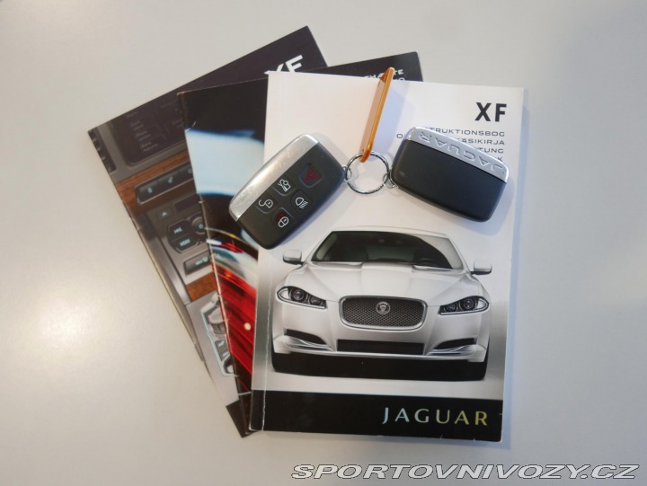 Jaguar XF 3,0 V6 AWD Automat REZERV 2013