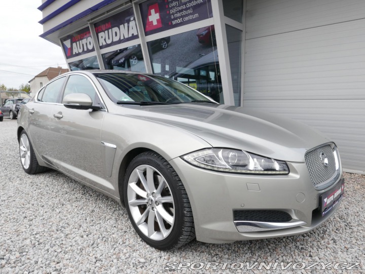 Jaguar XF 3,0 V6 AWD Automat REZERV 2013