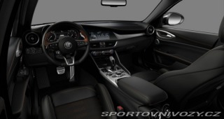 Alfa Romeo Giulia 2.0 Turbo 280k AT8 AWD  I 2025