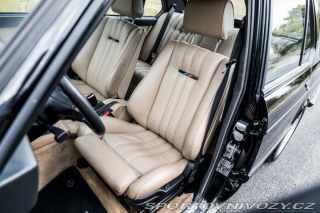 BMW M5 E28 M5 1988