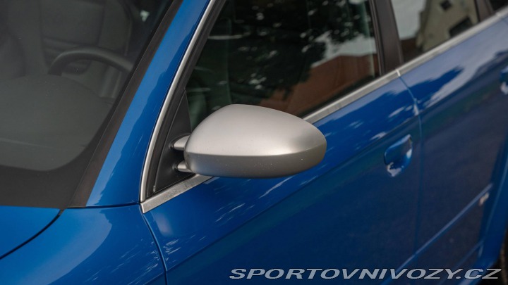 Audi RS4 2006