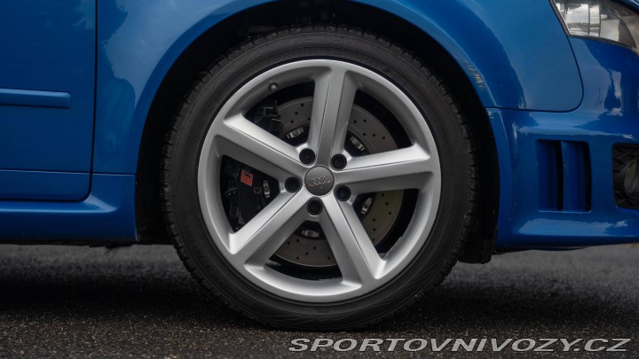 Audi RS4 2006
