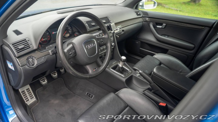 Audi RS4 2006