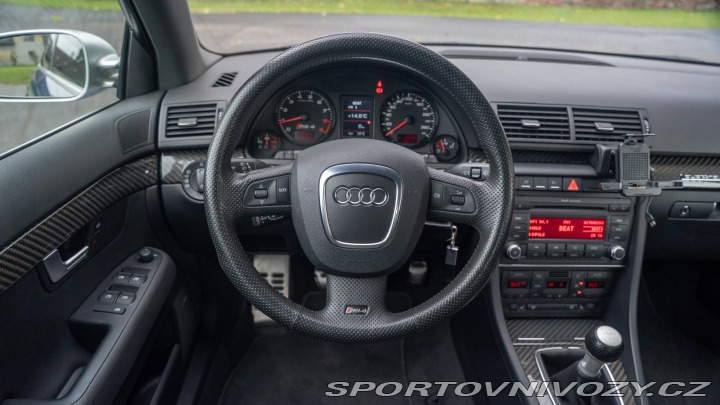 Audi RS4 2006