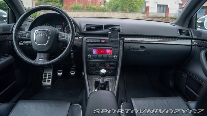 Audi RS4 2006