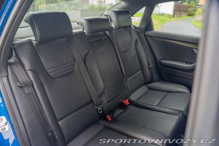 Audi RS4 2006