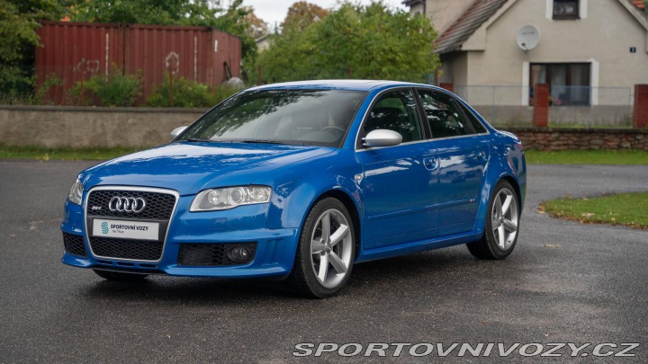 Audi RS4 2006