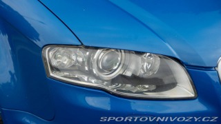 Audi RS4  2006