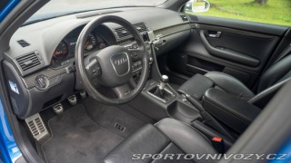 Audi RS4  2006