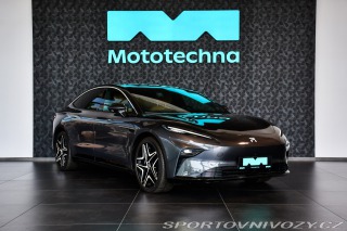   Rising F7  77 kWh RWD