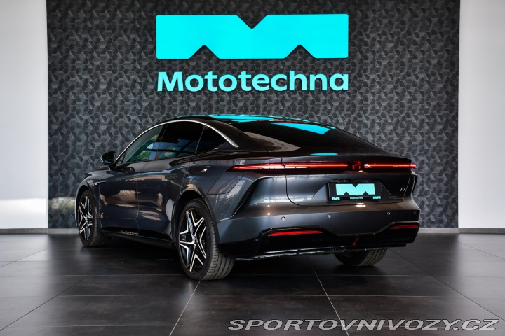 Ostatní značky Ostatní modely Rising F7 77 kWh RWD 2025