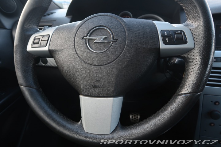 Opel Astra Sport 2.0 Turbo 2006
